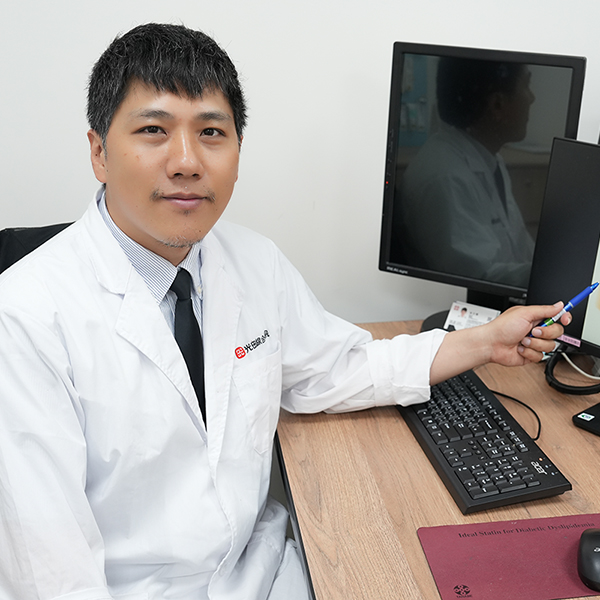 男側腹痛掛泌尿科無異常 三天後爆「皮蛇」痛到難眠