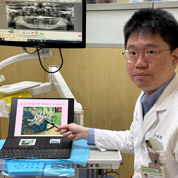 口腔潰瘍超過兩週未癒合　恐是口腔癌早期徵兆 從耳後下刀、不留項鍊疤　機械手臂精準清除頸部淋巴結