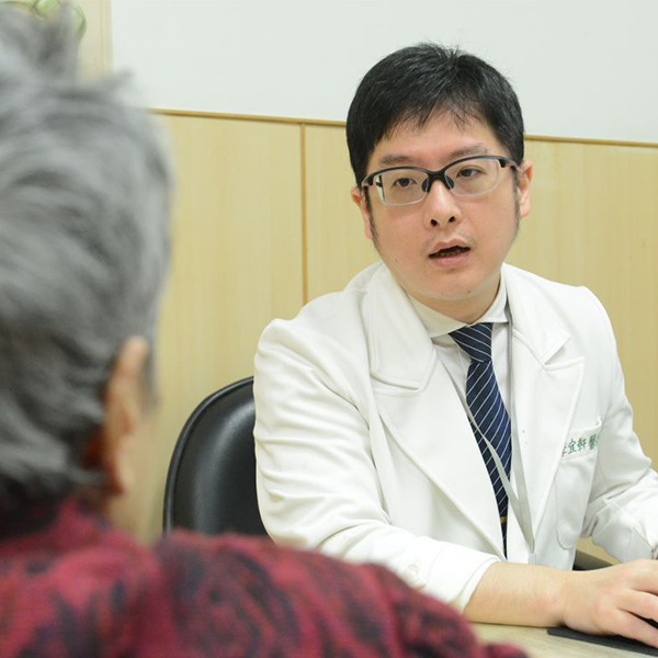 半數長者受退化性關節炎所苦 高頻熱凝療法精準止痛